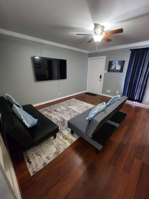 Blue Shark *E4* @ Midtown Comfortable 1Br King Apartment Houston Exterior photo