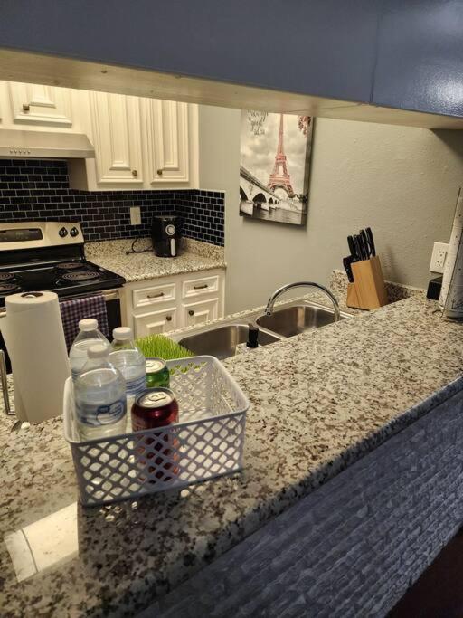 Blue Shark *E4* @ Midtown Comfortable 1Br King Apartment Houston Exterior photo